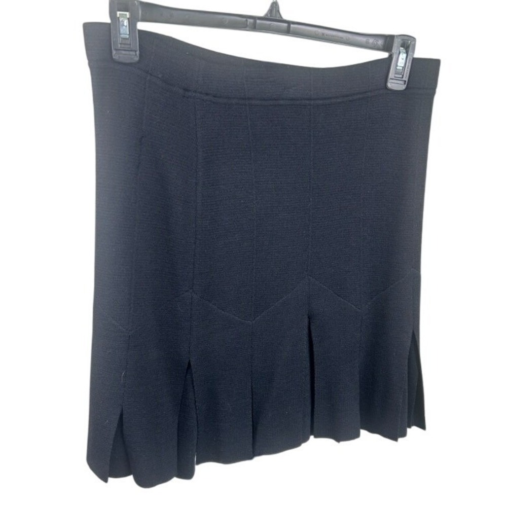 Vintage St. John Collection by Marie Black Knit Pleated Skirt‎  Size 4